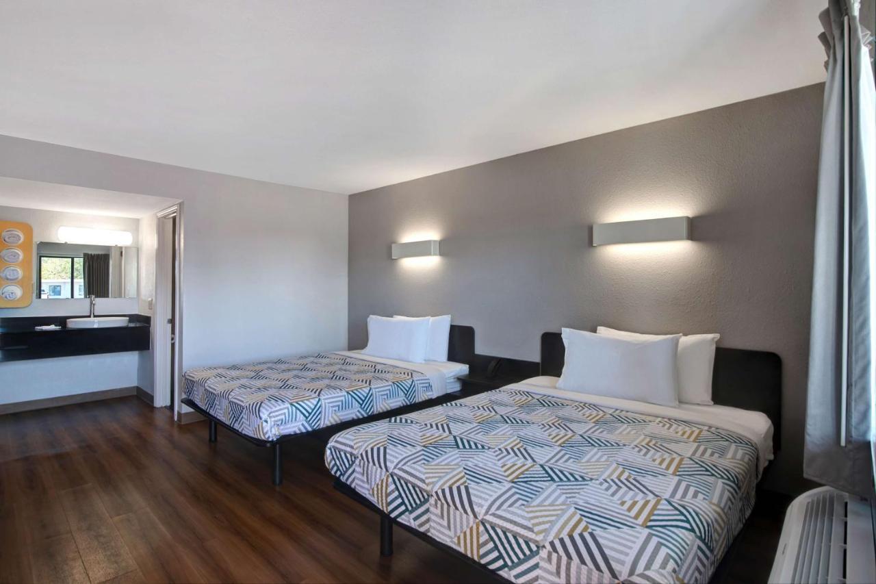 Motel 6-Sulphur Springs, Tx Екстер'єр фото